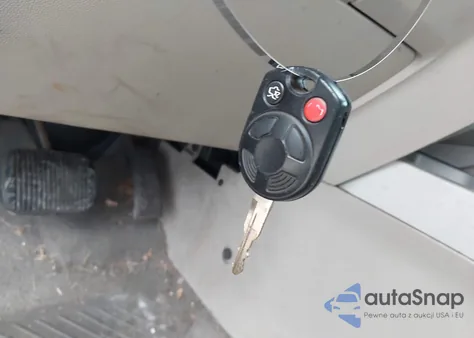 2008 Ford Escape Xlt z USA, uszkodzony, nr VIN 1FMCU03Z68KD50434